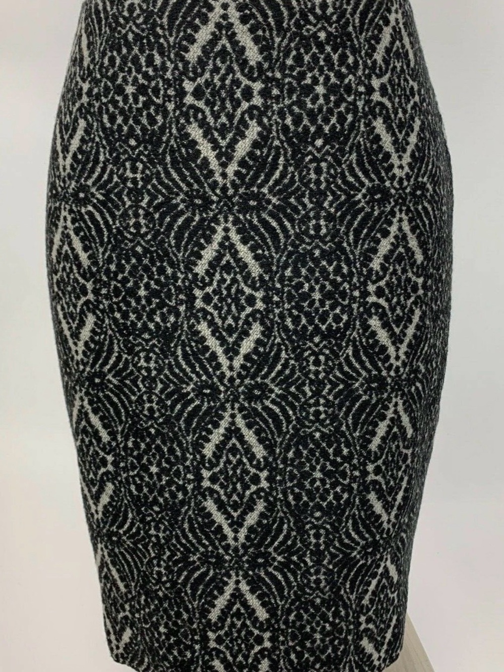 Talbots Damask Patterned Pencil Skirt